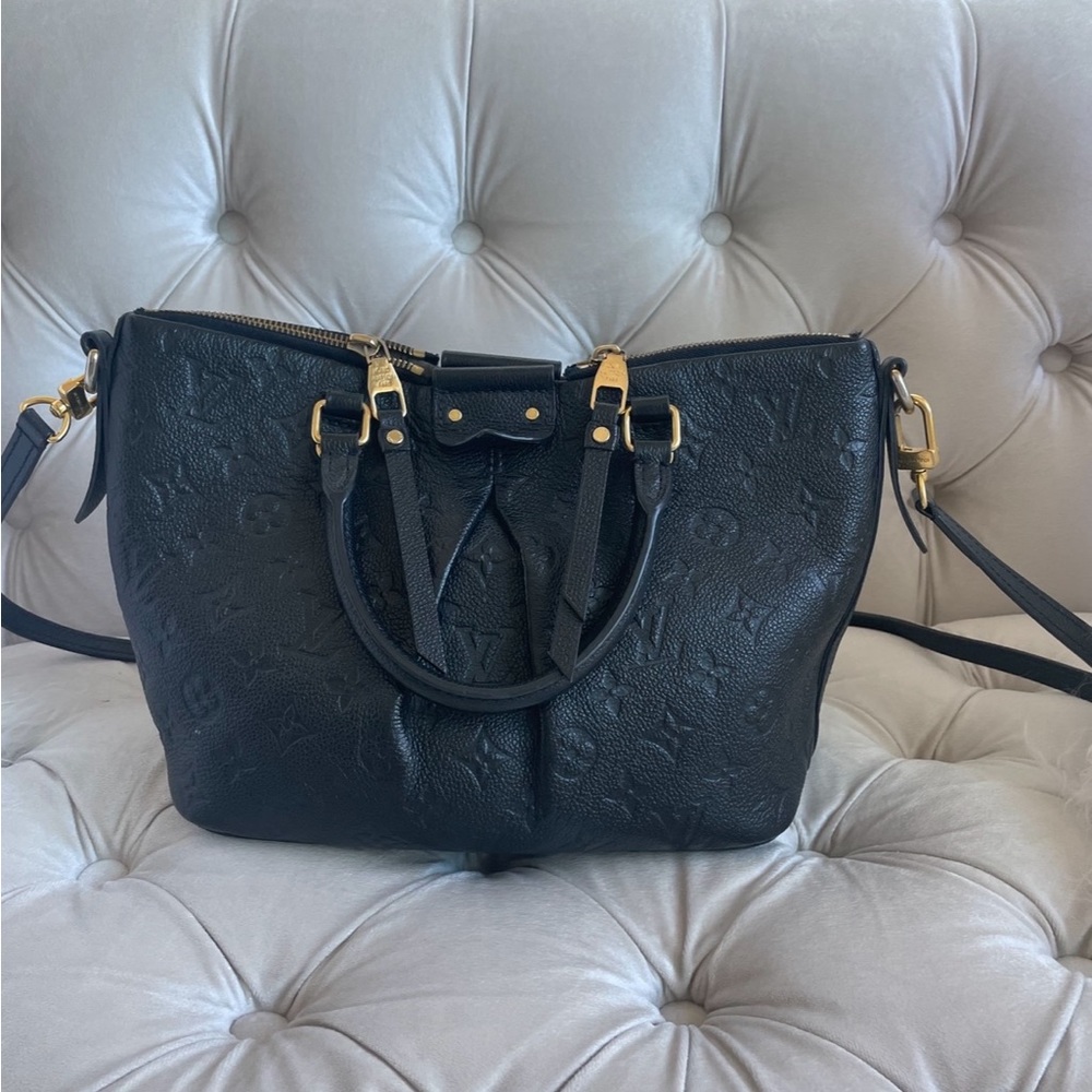 Louis Vuitton Mazarine black cross body
